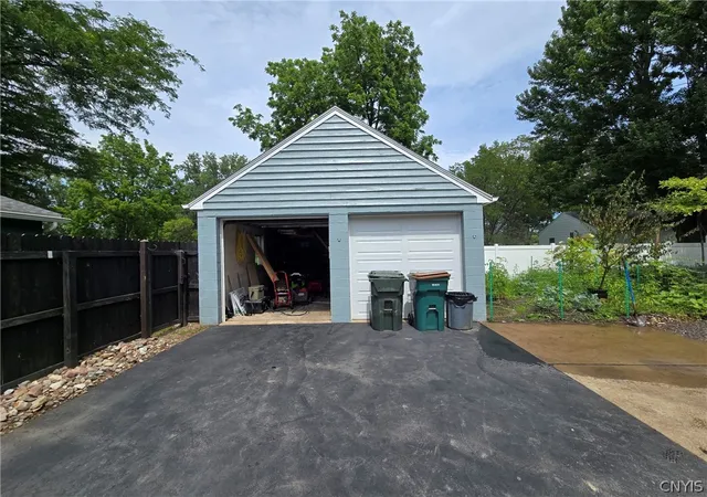 Photo 2 of Single family home for sale at 1340 Parkview Dr, North Tonawanda, NY 14120 | MLS# S1710281 | Listing updated on 2026-09-14