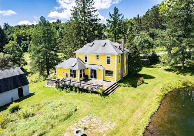 Photo 1 of Single family home for sale at 1298 County Hwy 30, Harpersfield, NY 12167 | MLS# R1710287 | Listing updated on 2026-08-26