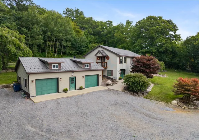 Photo 2 of Sale Pending at 7446 Baptist Hill Rd, Bristol, NY 14469 | MLS# R1709038 | Listing updated on 2026-09-03