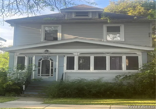 Photo 1 of Sale Pending at 2240 Willow Ave, Niagara Falls, NY 14305 | MLS# B1710292 | Listing updated on 2026-09-14