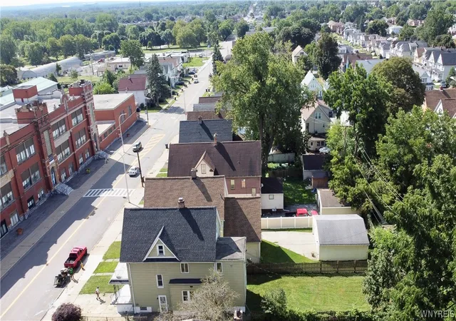 Photo 3 of Multi family home for sale at 2761 S Park Ave, Lackawanna, NY 14218 | MLS# B1710302 | Listing updated on 2026-09-12