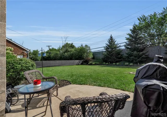 Photo 3 of Sale Pending at 4661 N Bailey Ave, Amherst, NY 14226 | MLS# B1710358 | Listing updated on 2026-09-03