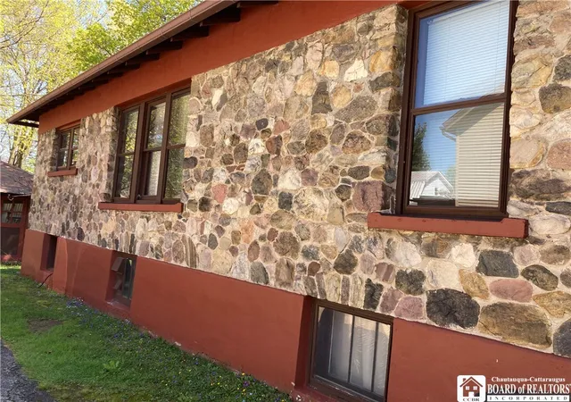 Photo 3 of Single family home for sale at 57 Maple Ave, Pomfret, NY 14063 | MLS# R1710291 | Listing updated on 2026-09-02
