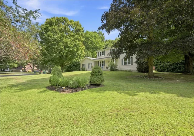 Photo 3 of Sale Pending at 1107 Nestwood Ln, Webster, NY 14580 | MLS# R1709417 | Listing updated on 2026-09-03