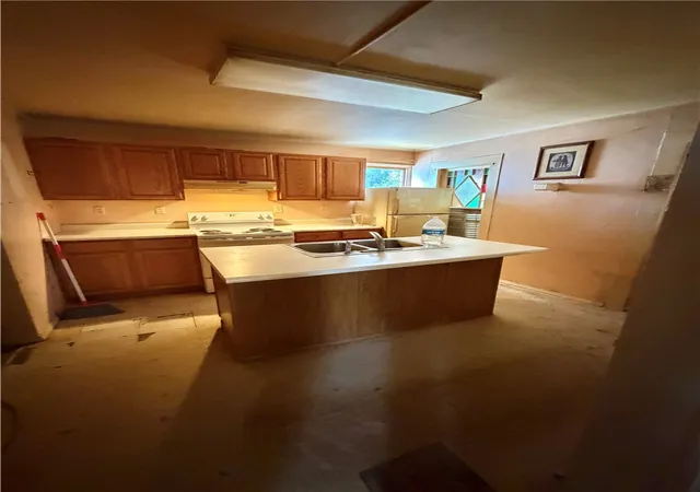 Photo 3 of Single family home for sale at 1065 County Hwy 1, Unadilla, NY 13809 | MLS# R1710332 | Listing updated on 2026-09-10