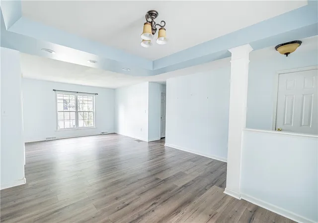 Photo 3 of Manufactured home for sale at 6385 Kims Dr #B148, Victor, NY 14564 | MLS# R1708935 | Listing updated on 2026-09-02