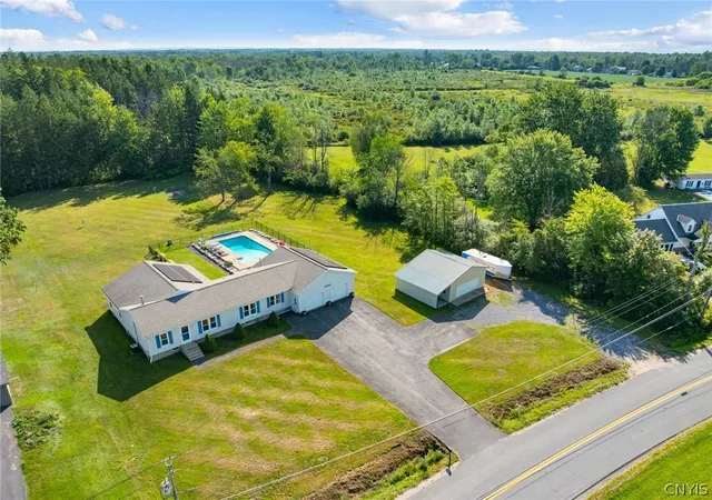 Photo 2 of Sale Pending at 6208 Eureka Rd, Westmoreland, NY 13440 | MLS# S1710334 | Listing updated on 2026-09-01