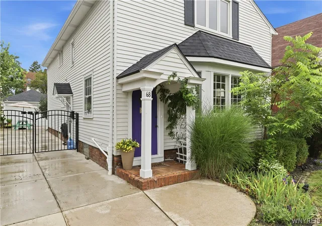 Photo 3 of Sale Pending at 68 Radcliffe Rd, Buffalo, NY 14214 | MLS# B1710044 | Listing updated on 2026-09-14