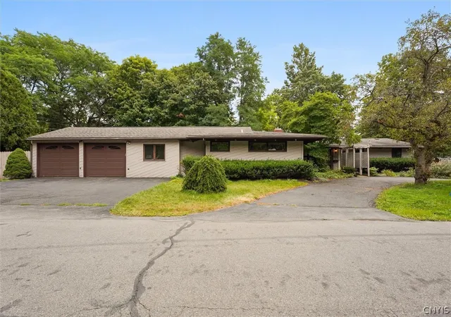Photo 2 of Sale Pending at 100 Sherbrooke Rd, Manlius, NY 13104 | MLS# S1709742 | Listing updated on 2026-09-12