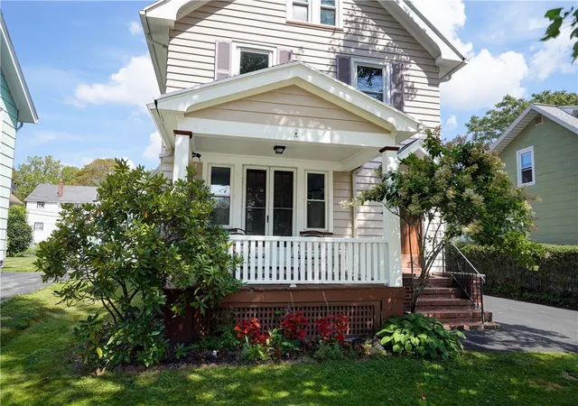 Photo 1 of Sale Pending at 152 Colonial Rd, Rochester, NY 14609 | MLS# R1708744 | Listing updated on 2026-09-14