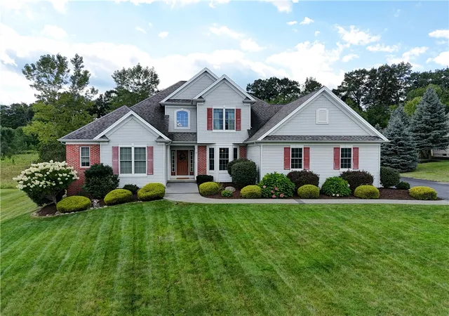 Photo 1 of Sale Pending at 16 Nature View, Pittsford, NY 14534 | MLS# R1709167 | Listing updated on 2026-09-04