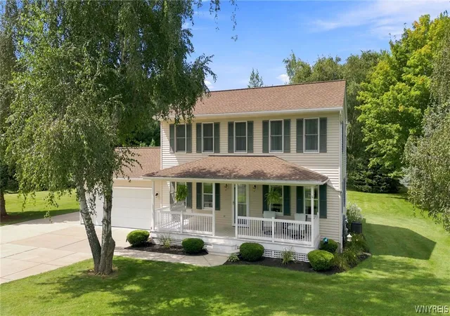 Photo 2 of Sale Pending at 1690 W Creek Rd, Newfane, NY 14028 | MLS# B1709754 | Listing updated on 2026-09-04