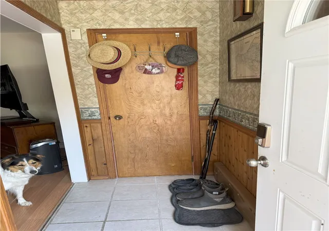 Photo 2 of Sale Pending at 15 Hatfield Ave, Sidney, NY 13838 | MLS# R1710468 | Listing updated on 2026-08-27