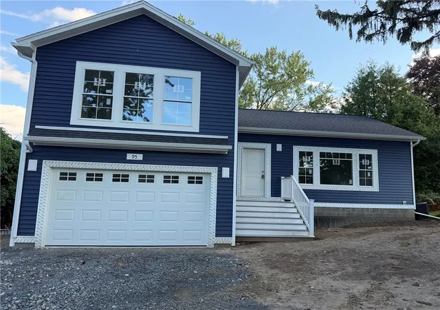 Photo 1 of Single family home for sale at 95 Highview Dr, Irondequoit, NY 14609 | MLS# R1708190 | Listing updated on 2026-08-31