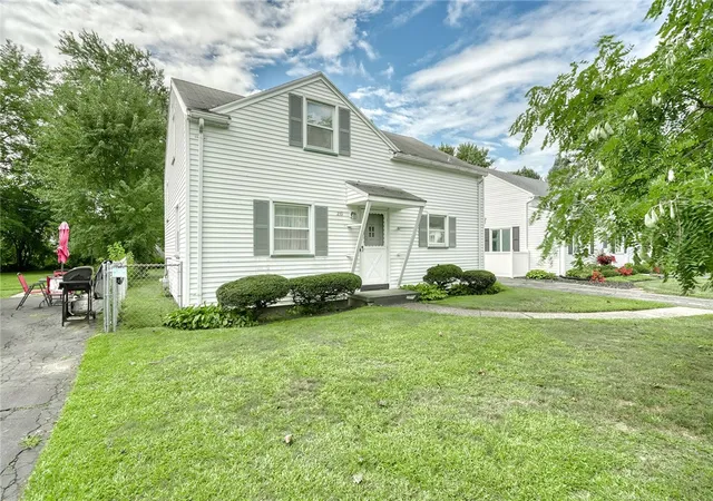 Photo 2 of Sale Pending at 239 Fielding Rd, Greece, NY 14626 | MLS# R1710457 | Listing updated on 2026-09-04