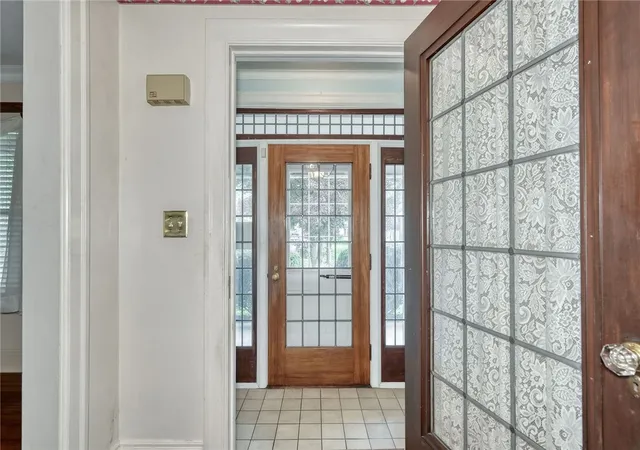 Photo 3 of Sale Pending at 641 Flower City Park, Rochester, NY 14615 | MLS# R1709835 | Listing updated on 2026-09-04