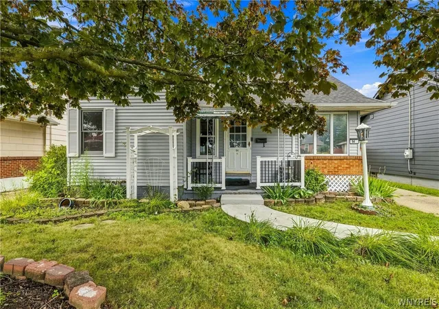 Photo 2 of Single family home for sale at 94 Standard Pkwy, Cheektowaga, NY 14227 | MLS# B1709571 | Listing updated on 2026-08-27