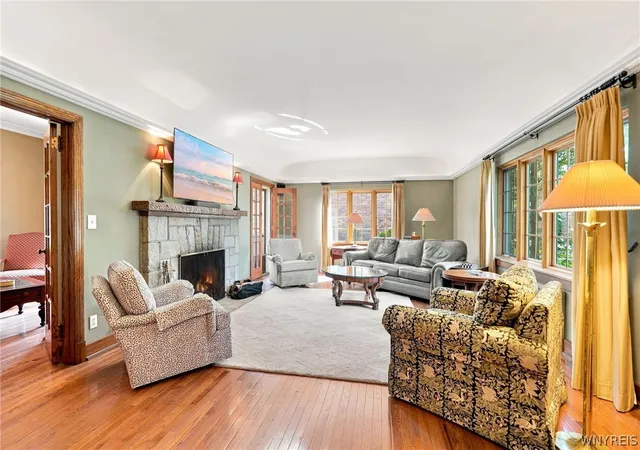 Photo 3 of Sale Pending at 18 Harper Rd, Amherst, NY 14226 | MLS# B1710343 | Listing updated on 2026-09-09