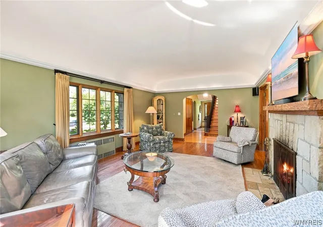 Photo 4 of Sale Pending at 18 Harper Rd, Amherst, NY 14226 | MLS# B1710343 | Listing updated on 2026-09-09