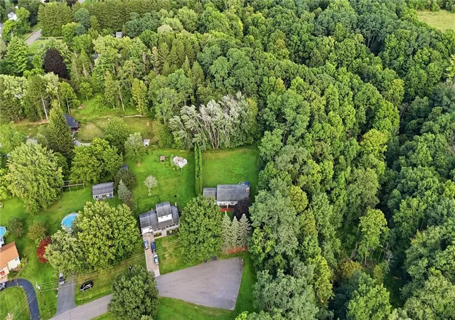Photo 3 of Sale Pending at 4923 Mary Jane Ln, Avon, NY 14414 | MLS# R1710427 | Listing updated on 2026-09-03