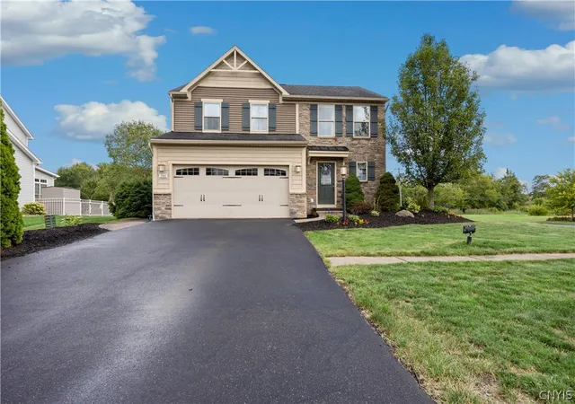 Photo 1 of Sale Pending at 100 Norbert Pl, Manlius, NY 13116 | MLS# S1709855 | Listing updated on 2026-08-29