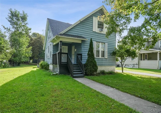 Photo 3 of Sale Pending at 35 Auburn Ave, Owasco, NY 13021 | MLS# S1709722 | Listing updated on 2026-08-31