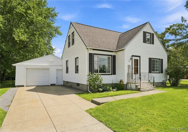 Photo 1 of Sale Pending at 401 Borden Rd, Cheektowaga, NY 14224 | MLS# B1710102 | Listing updated on 2026-09-05