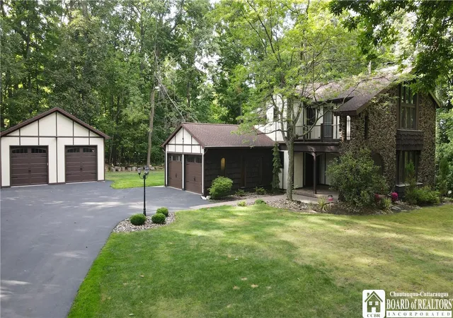 Photo 2 of Sale Pending at 9 Stewart Ave, Hanover, NY 14136 | MLS# R1710289 | Listing updated on 2026-09-04