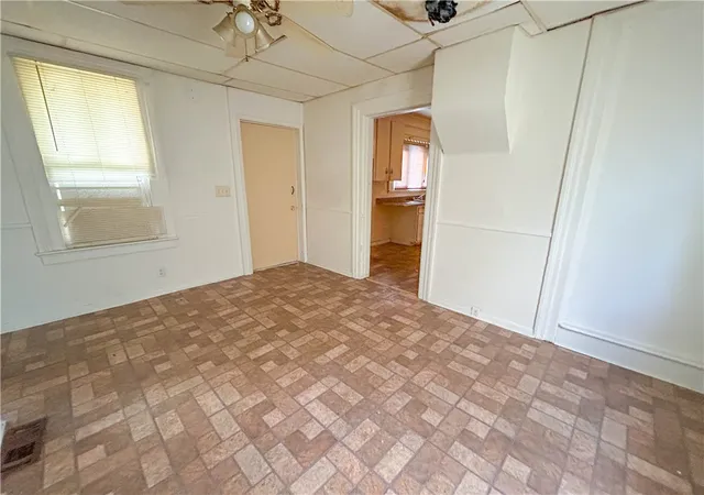 Photo 3 of House for sale at 71 Ontario St, Rochester, NY 14605 | MLS# R1710261 | Listing updated on 2026-08-28