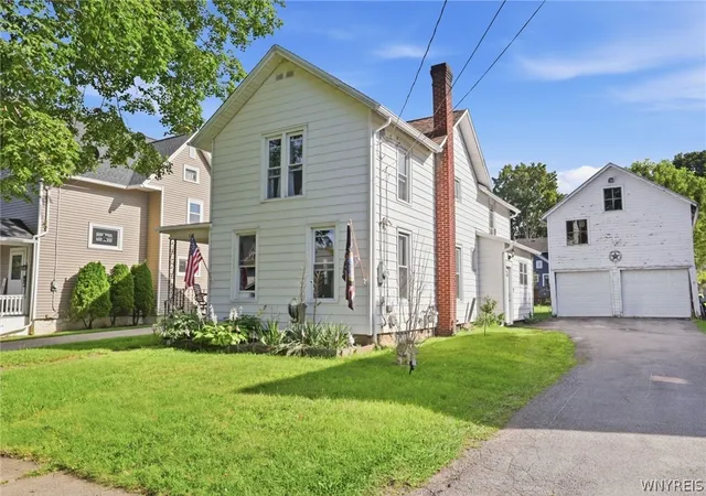 Photo 1 of Single family home for sale at 315 Eagle St, Ridgeway, NY 14103 | MLS# B1710588 | Listing updated on 2026-09-12