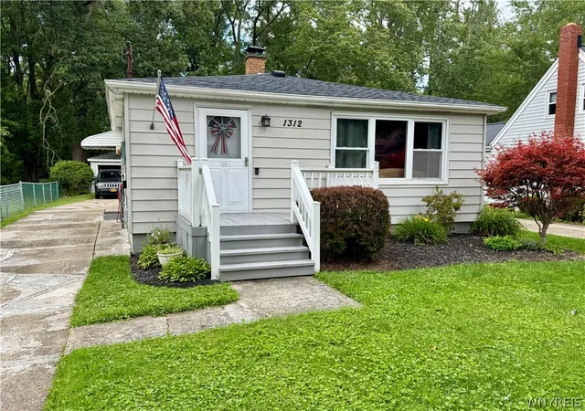 Photo 1 of Sale Pending at 1312 Sherwood Ave, North Tonawanda, NY 14120 | MLS# B1710478 | Listing updated on 2026-09-06