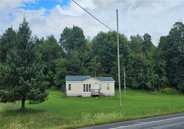 Manufactured home for sale at 30493 State Route 12, Rutland, NY 13601 | MLS# S1710643