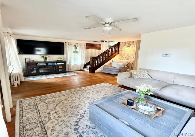 Photo 4 of Sale Pending at 204 W Roswell Ave, Onondaga, NY 13120 | MLS# S1704600 | Listing updated on 2026-09-02