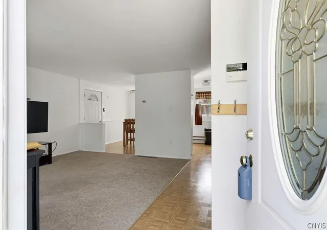 Photo 2 of Sale Pending at 8484 Chinkapin Cir, Cicero, NY 13039 | MLS# S1710496 | Listing updated on 2026-09-11