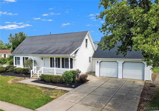 Photo 1 of Single family home for sale at 218 Summit Ave, West Seneca, NY 14224 | MLS# B1709416 | Listing updated on 2026-09-06