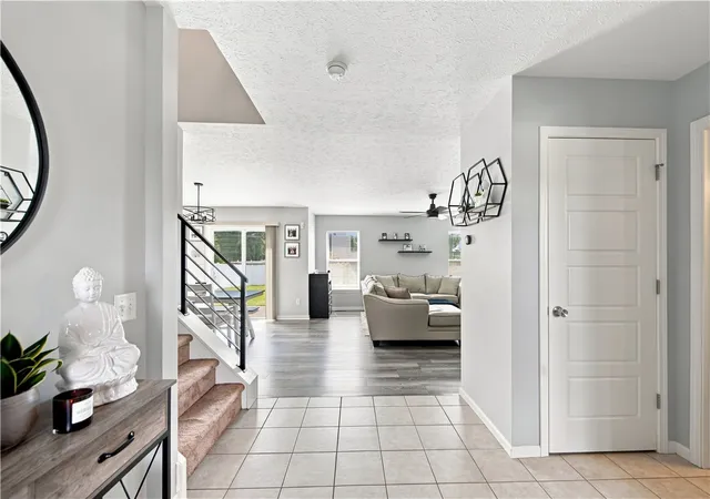 Photo 3 of Sale Pending at 1 Prestwick Ln, Chili, NY 14428 | MLS# R1710579 | Listing updated on 2026-09-04