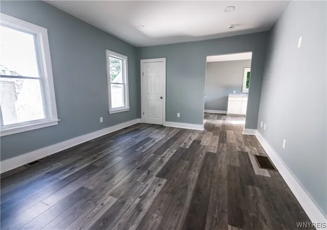 Photo 2 of Sale Pending at 104 E Oak Orchard St, Shelby, NY 14103 | MLS# B1710557 | Listing updated on 2026-09-10