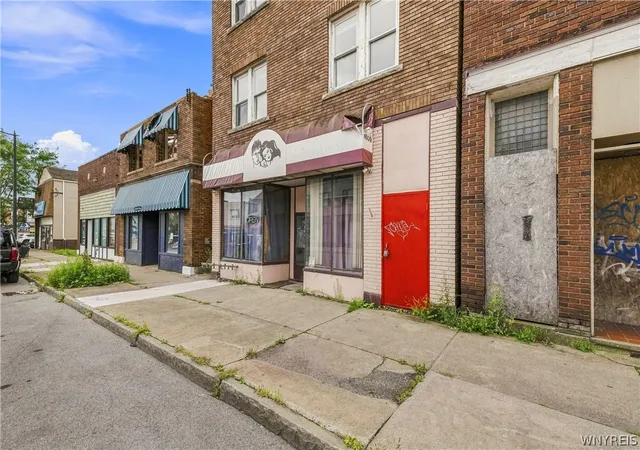 Photo 3 of Multi family home for sale at 1609 Pine Ave, Niagara Falls, NY 14301 | MLS# B1709896 | Listing updated on 2026-08-28