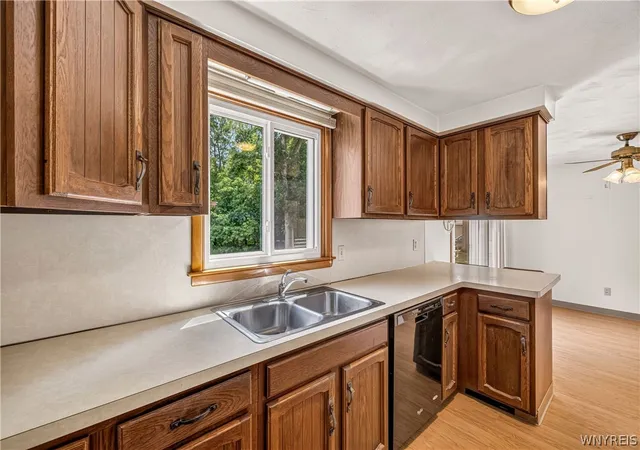 Photo 4 of Sale Pending at 445 North Ave, North Tonawanda, NY 14120 | MLS# B1710606 | Listing updated on 2026-09-08
