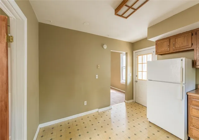 Photo 4 of Sale Pending at 777 Meigs St, Rochester, NY 14620 | MLS# R1709919 | Listing updated on 2026-09-10