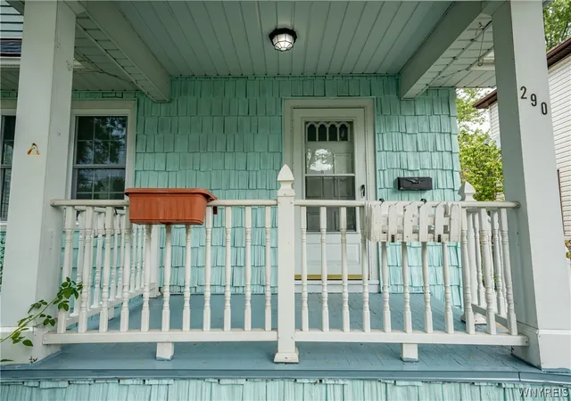 Photo 3 of Single family home for sale at 290 Fredericka St, North Tonawanda, NY 14120 | MLS# B1709925 | Listing updated on 2026-09-07