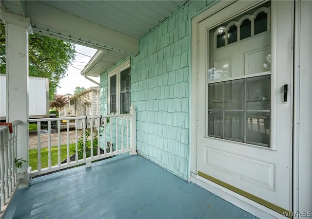 Photo 4 of Single family home for sale at 290 Fredericka St, North Tonawanda, NY 14120 | MLS# B1709925 | Listing updated on 2026-09-07