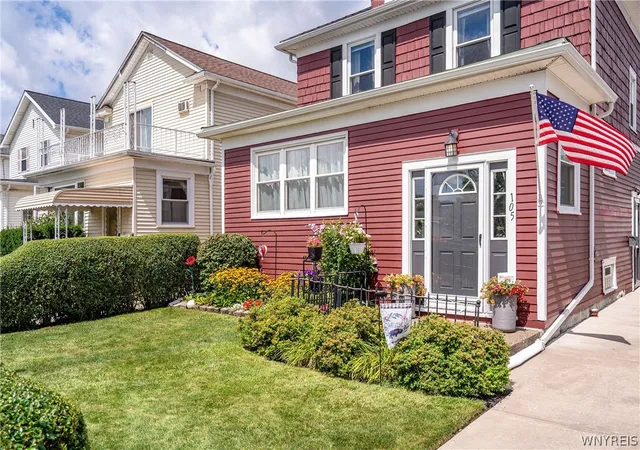 Photo 2 of Single family home for sale at 105 Hoover Ave, Tonawanda, NY 14217 | MLS# B1710119 | Listing updated on 2026-09-17