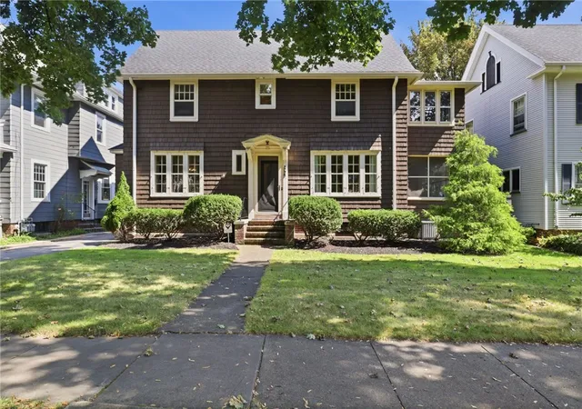 Photo 1 of Sale Pending at 264 Berkeley St, Rochester, NY 14607 | MLS# R1710590 | Listing updated on 2026-09-11