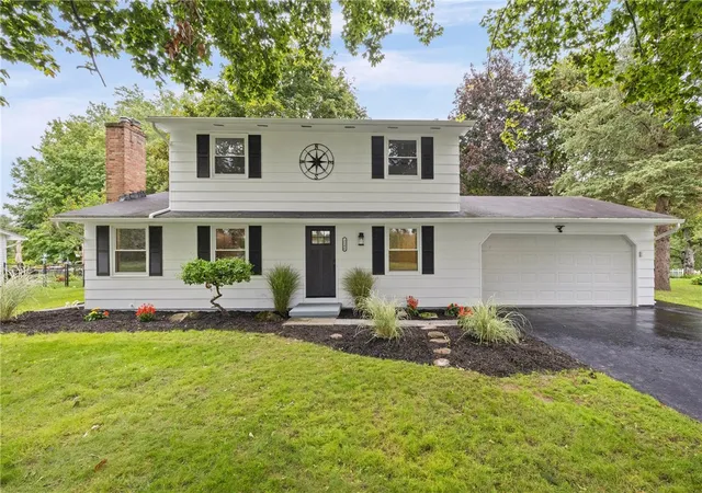 Photo 1 of Sale Pending at 2186 Bear Creek Dr, Ontario, NY 14519 | MLS# R1710658 | Listing updated on 2026-09-05