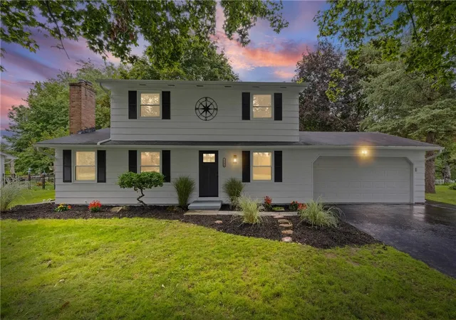 Photo 3 of Sale Pending at 2186 Bear Creek Dr, Ontario, NY 14519 | MLS# R1710658 | Listing updated on 2026-09-05