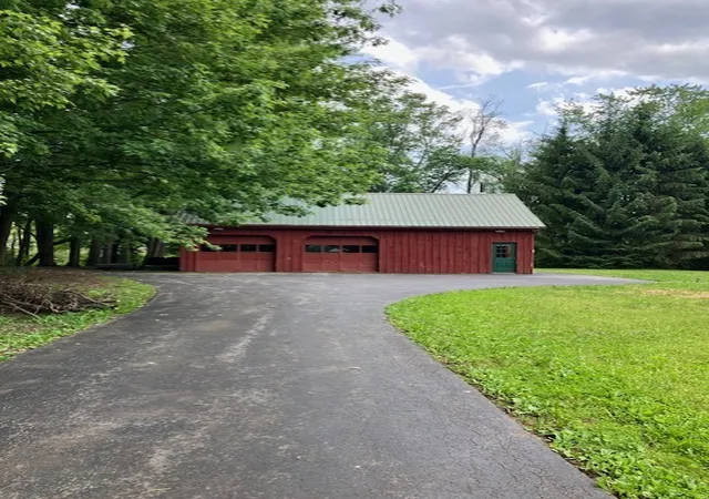 Photo 3 of Sale Pending at 146 Conley Rd, Sherburne, NY 13332 | MLS# R1710806 | Listing updated on 2026-09-08