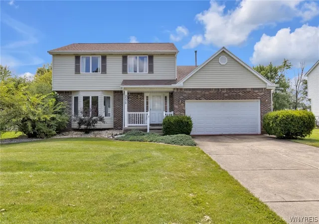 Photo 1 of Sale Pending at 2570 David Dr, Wheatfield, NY 14304 | MLS# B1707734 | Listing updated on 2026-09-10