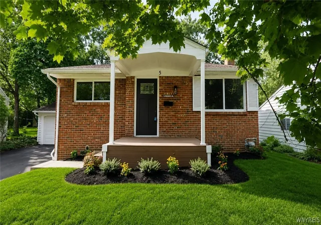 Photo 1 of Sale Pending at 5 N Burbank Dr, Amherst, NY 14226 | MLS# B1710811 | Listing updated on 2026-09-05