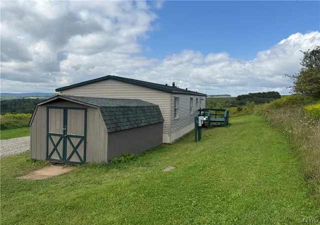 Photo 3 of Manufactured home for sale at 2755 Center Rd, Freetown, NY 13101 | MLS# S1708058 | Listing updated on 2026-09-22
